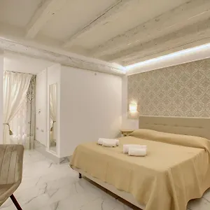 Newarsenale-a Venetian Dream- 10 Min To St.marco , Venice Italy